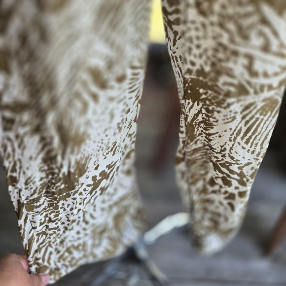 Blue Island Cream Olive Green Abstract Print Strapless Jumpsuit Size Small - Picture 5 of 17